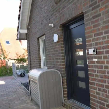 Lachmoewe, Haus An Den Salzwiesen, Baltrum